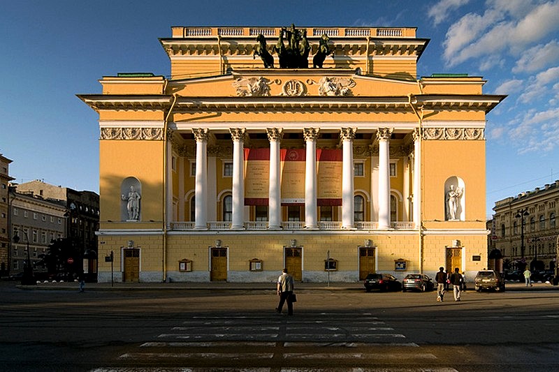 main-facade-of-the-alexandrinsky-theater-in-st-petersburg